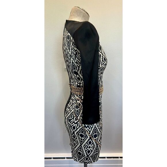 Elisabetta Franchi Gold Label Dress in Black & White Gold Chain Belt Size 4 - Picture 5 of 10